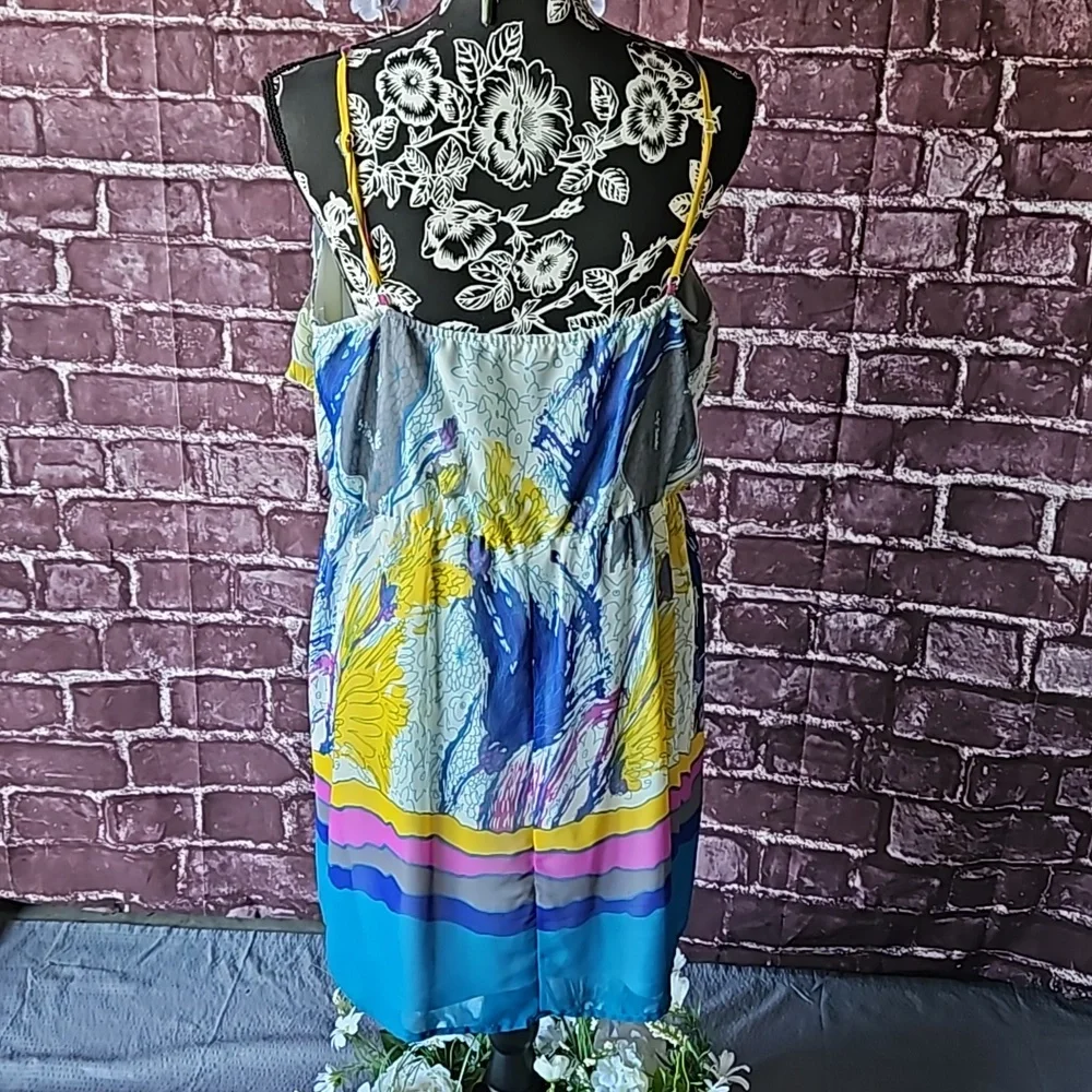 Lilly Rose Floral Fully Lined Sundress with adjustable straps. Size XL - Picture 3 of 9